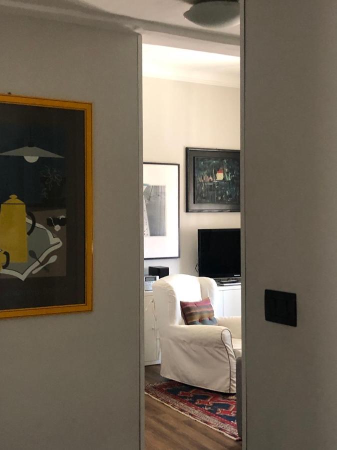 Dietro Il Teatro Modena ジェノヴァ エクステリア 写真